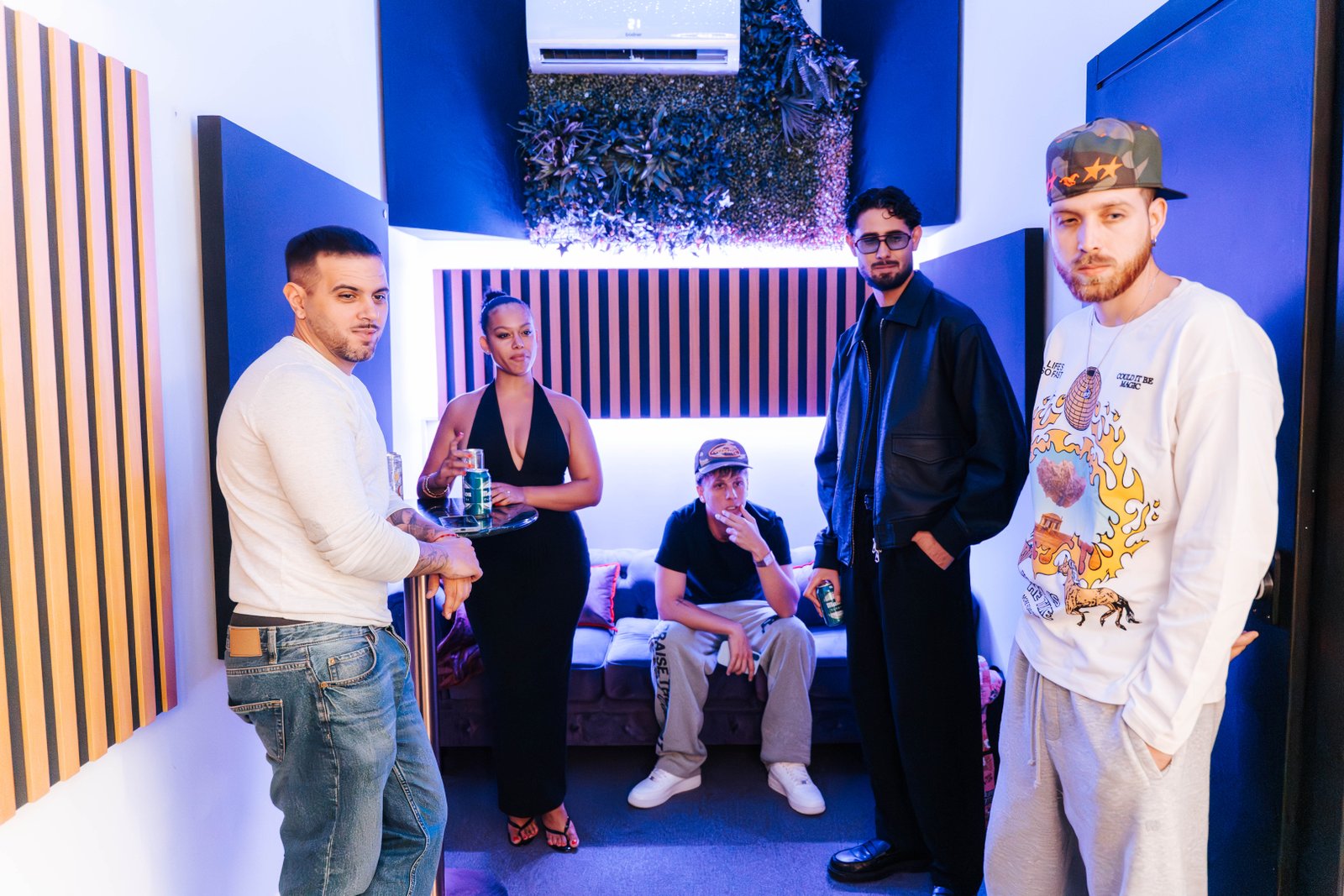 Equipo Lighter Music